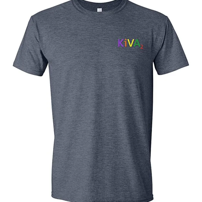 Gildan Softstyle T-Shirt - Men's - Embroidered