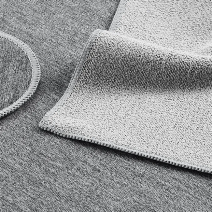 Heather Golf Towel with Ball Pouch