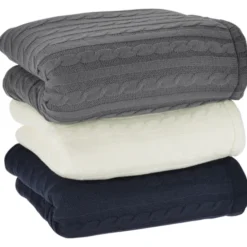 Leeman Cable Knit Sherpa Blanket