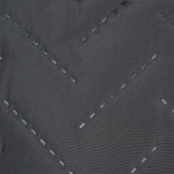 Lightweight Quilted Hybrid Vest - Men's