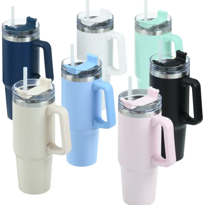 Lyon Vacuum Mug with Straw - 30 oz