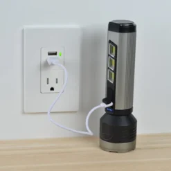 Maddox Rechargeable Flashlight