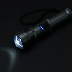 Ozzy Rechargeable Flashlight