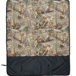Realtree Edge Ridgeline Insulated Blanket