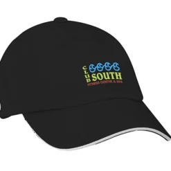 Sandwich Cap with Striped Closure