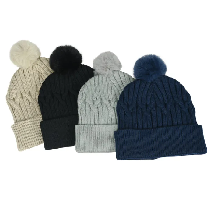Traverse Cable Knit Pom Beanie